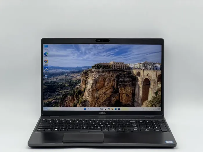 Ноутбук Dell Latitude 5500, i7-8665U, 16 GB, 240 GB, Intel UHD Graphics 620, 1920x1080, IPS [SH2507061] БУ - зображення 1