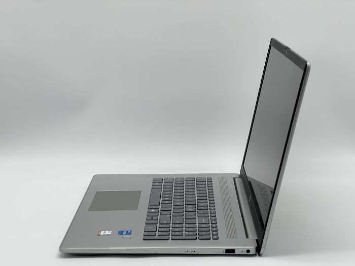 Ноутбук HP Laptop 17-c3000, I5-1334U, 16 GB, 240 GB, Intel UHD Graphics, 1600x900, TN [SH2602268] БУ - изображение 3