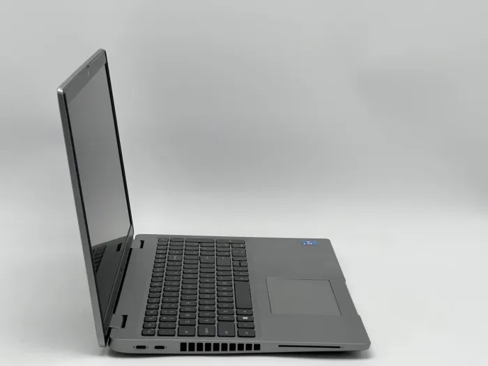 Ноутбук Dell Latitude 5520, i5-1145G7, 16 GB, 240 GB, Intel Iris Xe Graphics, 1920x1080, IPS [SH2606497] БУ - зображення 2