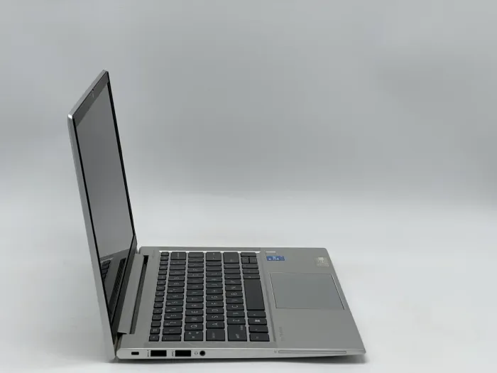 Ноутбук HP EliteBook 830 G8, i5-1145G7, 16 GB, 240 GB, Intel Iris Xe Graphics, 1920x1080, IPS [SH2604305] БУ - зображення 2