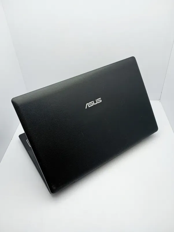 Ноутбук Asus X75VB / 17.3" (1600x900) TN / Intel Core i3-3110M (2 (4) ядра по 2.4 GHz) / 8 GB DDR3 / 500 GB HDD / nVidia GeForce GT 720M, 2 GB GDDR3, 64-bit / WebCam б/в - зображення 8