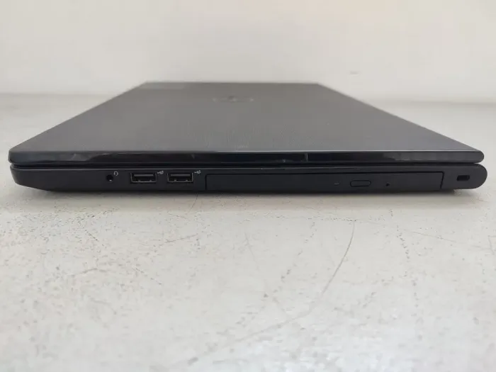 Ноутбук Dell Vostro 3558 / 15.6" (1366x768) TN / Intel Core i5-5200U (2 (4) ядра по 2.2 - 2.7 GHz) / 8 GB DDR3 / 128 GB SSD / Intel HD Graphics 5500 / WebCam / DVD-ROM б/в - зображення 3