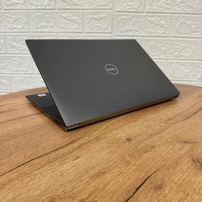 Мобільна робоча станція Б-клас Dell Precision 5550 / 15.6" (3840x2400) IPS Touch / Intel Core i7-10875H (8 (16) ядер по 2.3 - 5.1 GHz) / 32 GB DDR4 / 1000 GB SSD / nVidia Quadro T2000 Max-Q, 4 GB GDDR5, 128-bit / WebCam б/в - зображення 6