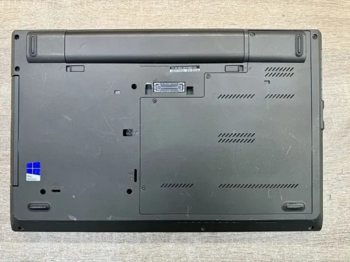 Ноутбук Б-клас Lenovo ThinkPad L540 / 15.6" (1920x1080) TN / Intel Core i5-4210M (2 (4) ядра по 2.6 - 3.2 GHz) / 8 GB DDR3 / 240 GB SSD / Intel HD Graphics 4600 / WebCam / Win 10 б/в - зображення 9