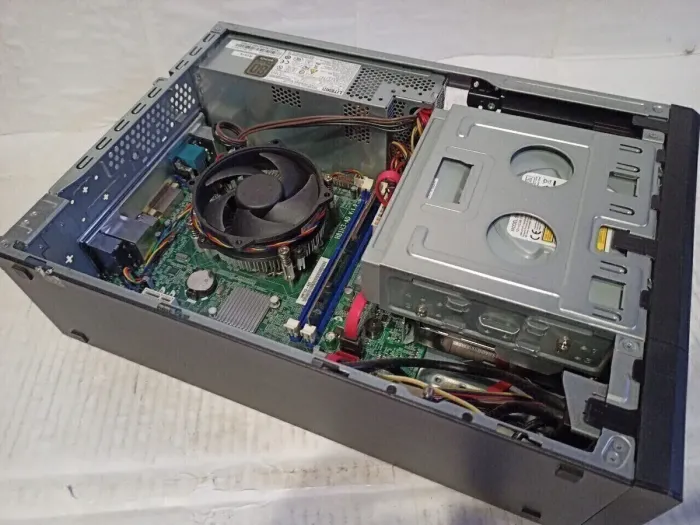 ПК Acer Veriton X2632G SFF / Core i5-4570S (4 ядра по 2.9-3.6GHz) / 8GB DDR3 / 500GB HDD / HD Graphics 4600 / DVD-RW / Win 7 б/в - зображення 7