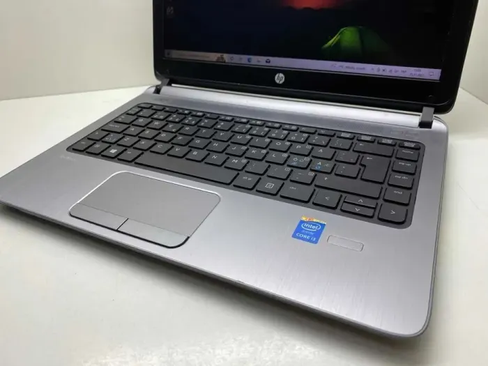 Ноутбук HP ProBook 430 G2 / 13.3" TN / Intel Core i3-5010U (2(4) ядра по 2.1GHz) / 8GB DDR3 / 120GB SSD / HD Graphics 5500 / WebCam / Win 10 б/в - зображення 3