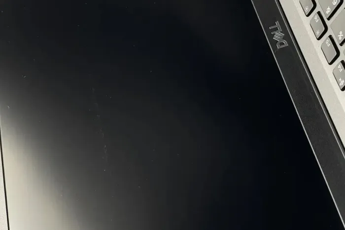 Ультрабук Б-клас Dell Latitude 5400 / 14" (1920x1080) IPS / Intel Core i5-8365U (4 (8) ядра по 1.6 - 4.1 GHz) / 4 GB DDR4 / 128 GB SSD / Intel UHD Graphics 620 / WebCam / Win 10 Pro б/в - зображення 7