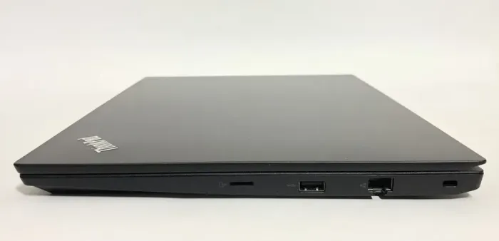 Ультрабук Lenovo ThinkPad E490 / 14" (1920x1080) IPS / Intel Core i3-8145U (2 (4) ядра по 2.1 - 3.9 GHz) / 8 GB DDR4 / 256 GB SSD / Intel UHD Graphics / WebCam / Win 10 Pro б/в - зображення 5