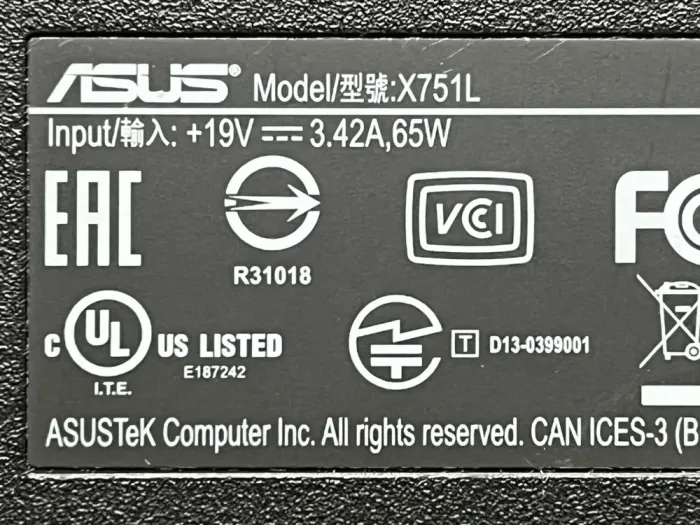 Ноутбук Asus X751L / 17.3" (1600х900) TN / Intel Core i3-5010U (2 (4) ядра по 2.1 GHz) / 4 GB DDR3 / 500 GB HDD / Intel HD Graphics 5500 / WebCam / АКБ не тримає б/в - зображення 7