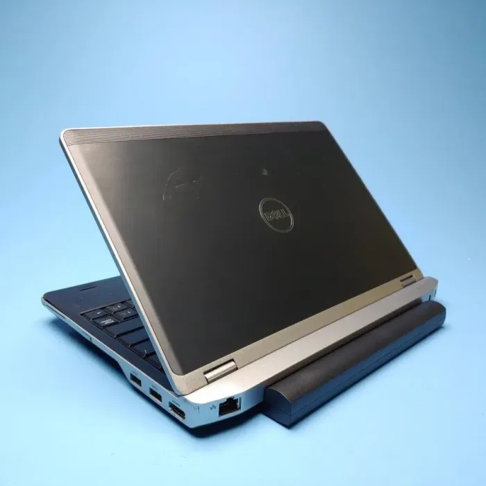 Нетбук Б-клас Dell Latitude E6230 / 12.5" (1366x768) TN / Intel Core i7-3540M (2 (4) ядра по 3.0 - 3.7 GHz) / 8 GB DDR3 / 480 GB SSD / Intel HD Graphics 4000 / WebCam / Win 10 Pro б/в - зображення 7