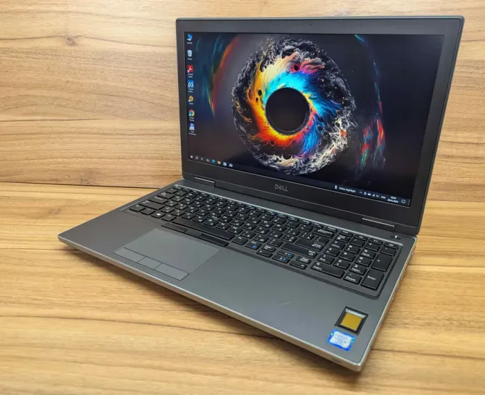 Мобільна робоча станція Dell Precision 7540 / 15.6" (1920x1080) IPS / Intel Core i5-9400H (4 (8) ядра по 2.5 - 4.3 GHz) / 32 GB DDR4 / 512 GB SSD / nVidia Quadro T2000, 4 GB GDDR5, 128-bit / TouchID / Windows 10 б/в - зображення 5