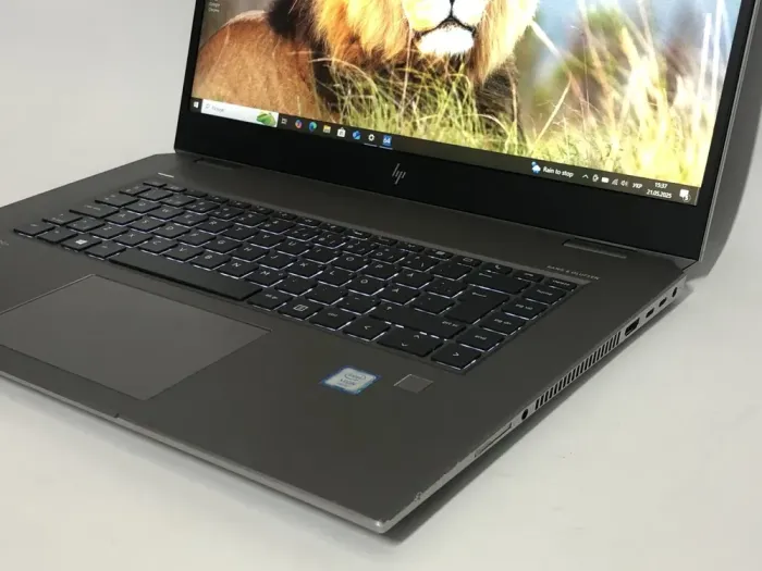 Мобільна робоча станція Б-клас HP ZBook Studio G5 / 15.6" (1920x1080) IPS / Intel Xeon E-2176M (6 (12) ядер по 2.7 - 4.4 GHz) / 32 GB DDR4 / 1000 GB SSD NVMe / nVidia Quadro P2000, 4 GB DDR5, 128-bit / WebCam / Win 10 Pro б/в - зображення 9