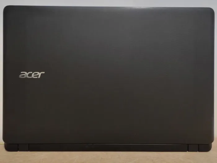 Ноутбук Acer Aspire ES1-533 / 15.6" (1366x768) TN / Intel Pentium N4200 (4 ядра по 1.1 - 2.5 GHz) / 4 GB DDR3 / 256 GB SSD / Intel HD Graphics 505 / WebCam б/в - зображення 6