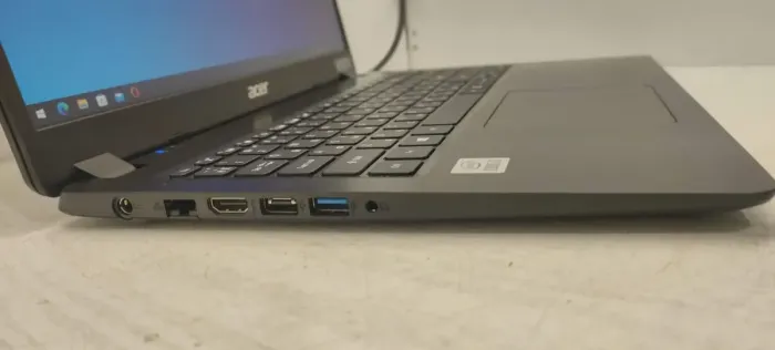 Ноутбук Acer Extensa 15 EX215-52 / 15.6" (1920x1080) TN / Intel Core i3-1005G1 (2 (4) ядра по 1.2 - 3.4 GHz) / 8 GB DDR4 / 250 GB SSD / Intel UHD Graphics / WebCam / АКБ NEW б/в - зображення 4