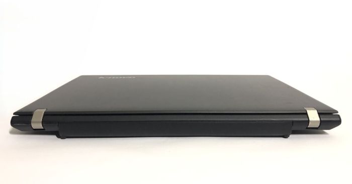 Ноутбук Б-клас Lenovo IdeaPad E50-70 / 15.6" (1366x768) TN / Intel Core i3-4005U (2 (4) ядра по 1.7 GHz) / 8 GB DDR3 / 500 GB HDD / Intel HD Graphics 4400 / WebCam / DVD-ROM / Win 10 Pro б/в - зображення 3