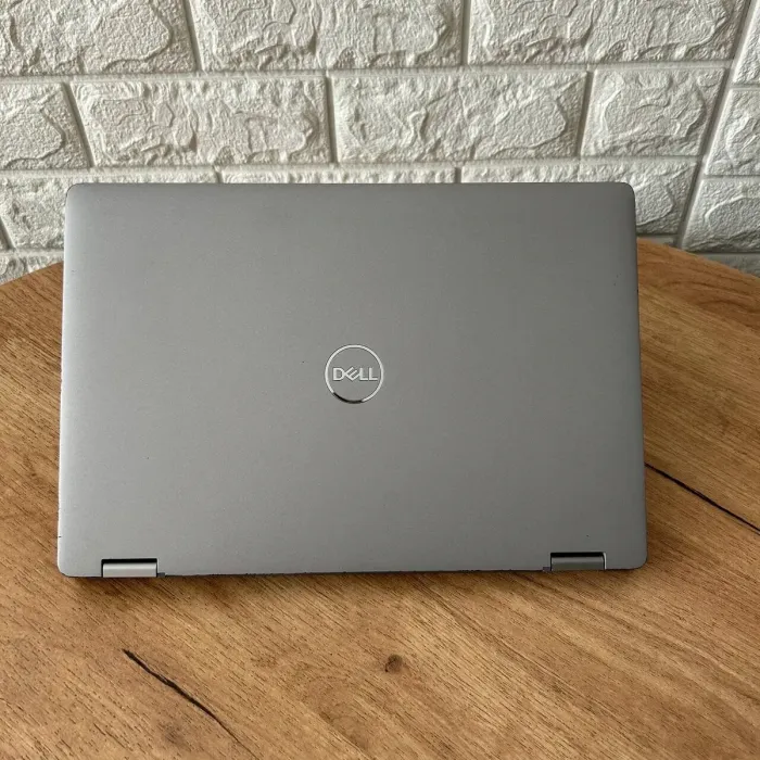 Ультрабук-трансформер Б-клас Dell Latitude 5310 2-in-1 / 13.3" (1920x1080) IPS Touch / Intel Core i7-10610U (4 (8) ядра по 1.8 - 4.9 GHz) / 16 GB DDR4 / 512 GB SSD / UHD Graphics / WebCam б/в - зображення 3