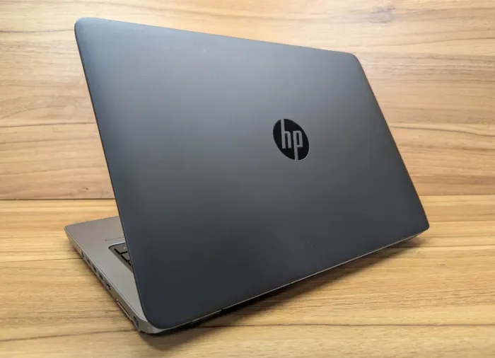 Ноутбук HP EliteBook 840 G1 / 14" (1600x900) TN / Intel Core i7-4600U (2 (4) ядра по 2.1 - 3.3 GHz) / 8 GB DDR3 / 240 GB SSD / Intel HD Graphics 4400 / WebCam / Fingerprint / Windows 10 б/в - зображення 7