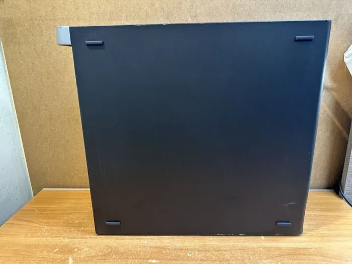 Системний блок Dell Precision 5810 Tower / Intel Xeon E5-1630 v4 (4 (8) ядра по 3,7 - 4,0 ГГц) / 32 ГБ DDR4 ECC / 240 ГБ SSD / без відеокарти / 685 Вт / DVD-RW б/в - зображення 5