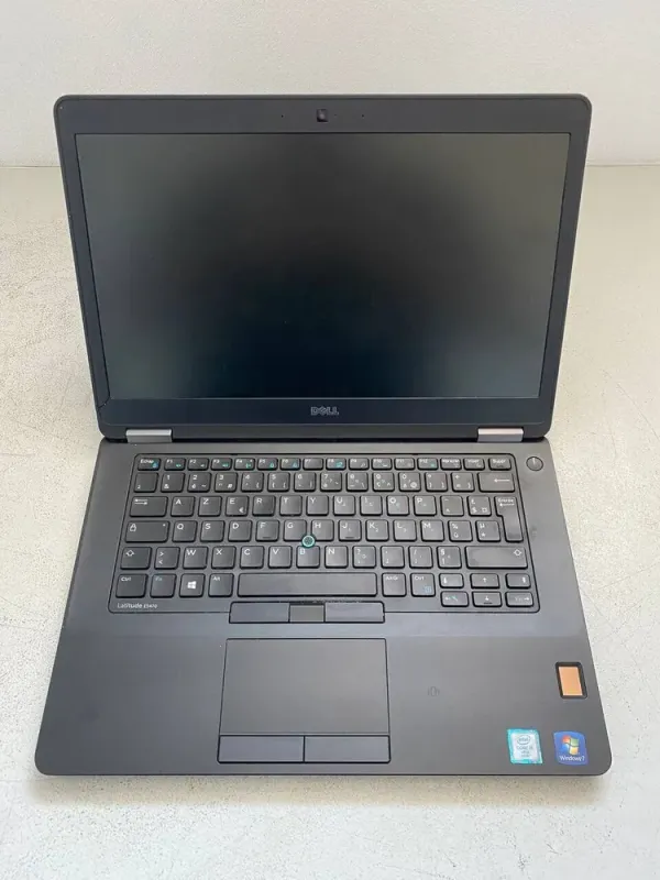 Ноутбук Б-клас Dell Latitude E5470 / 14" (1366x768) TN / Intel Core i5-6300U (2 (4) ядра по 2.4 - 3.0 GHz) / 8 GB DDR3 / 128 GB SSD / Intel HD Graphics 520 / WebCam б/в - зображення 2