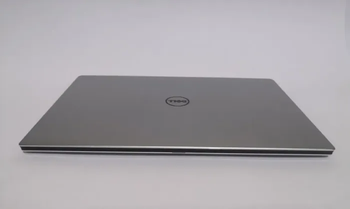 Ультрабук Dell XPS 13 9360 / 13.3" IPS / Intel Core i7-7500U (2(4) ядра по 2.7-3.5 GHz) / 8GB DDR4 / 256GB SSD / HD Graphics 620 / WebCam / Win 10 б/в - зображення 6