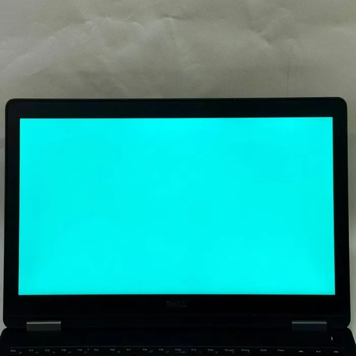 Ноутбук Б-клас Dell Latitude E5570 / 15.6" (1920x1080) IPS / Intel Core i5-6300U (2 (4) ядра по 2.4 GHz) / 8 GB DDR4 / 128 GB SSD / Intel HD Graphics 520 / WebCam / Windows 10 Pro б/в - зображення 5