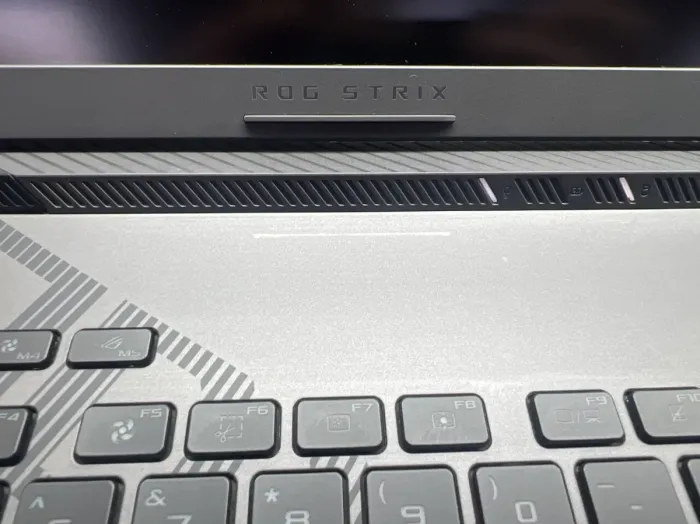 Ігровий ноутбук Б-класу Asus ROG Strix G18 G814JZ-G18 / 18" (2560x1600) IPS / Intel Core i9-13980HX (24 (32) ядра по 2,2 - 5,5 ГГц) / 32 ГБ DDR5 / 2048 ГБ SSD NVMe / nVidia GeForce RTX 4080, 12 ГБ GDDR6, 192-біт / WebCam б/в - зображення 8