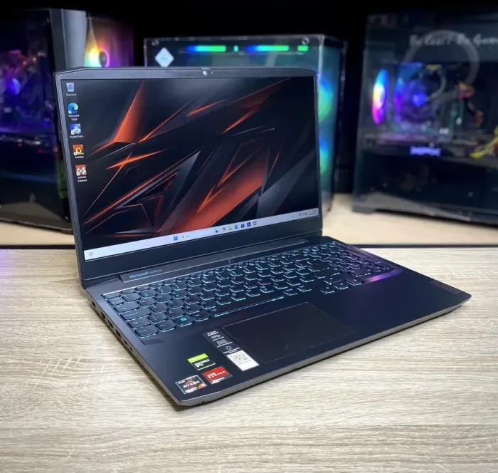Ігровий ноутбук Lenovo IdeaPad Gaming 3 / 15.6" (1920x1080) IPS / AMD Ryzen 5 4600H (6 (12) ядер по 3.0 - 4.0 GHz) / 8 GB DDR4 / 512 GB SSD / nVidia GeForce GTX 1650, 4 GB GDDR5, 128-bit / WebCam б/в - зображення 3