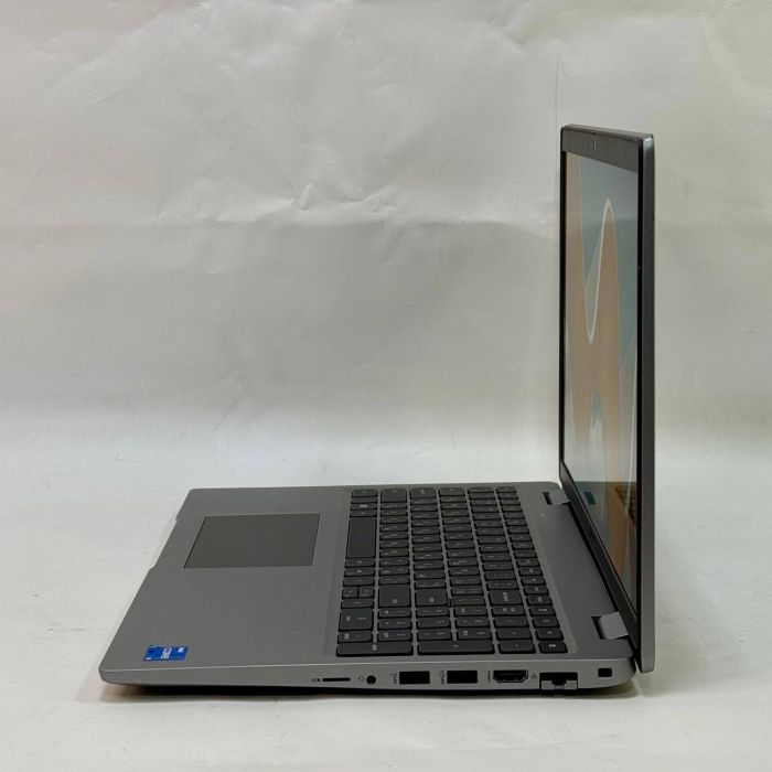 Ноутбук Dell Latitude 5530 / 15.6" (1920x1080) IPS / Intel Core i5-1235U (10 (12) ядер по 1.3 - 4.4 GHz) / 16 GB DDR4 / 512 GB SSD / Intel Iris Xe Graphics / WebCam / LTE / Windows 11 Pro б/в - изображение 6