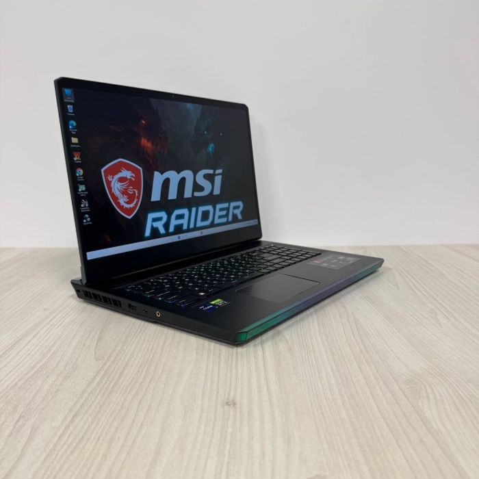 Ігровий ноутбук MSI Raider GE76 12UE / 17.3" (1920x1080) IPS / Intel Core i9-12900H (14 (20) ядер по 2.5 - 5.0 GHz) / 16 GB DDR5 / 1000 GB SSD NVMe / nVidia GeForce RTX 3060, 6 GB GDDR6, 192-bit / WebCam б/в - зображення 4