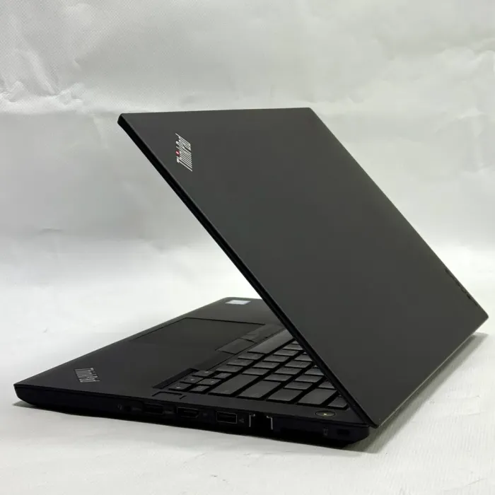 Ноутбук Lenovo ThinkPad T470 / 14" (1920x1080) IPS Touch / Intel Core i5-7300U (2 (4) ядра по 2.6 - 3.5 GHz) / 16 GB DDR4 / 256 GB SSD / Intel HD Graphics 520 / WebCam / Windows 10 Pro + Lenovo Dock Station б/в - зображення 10