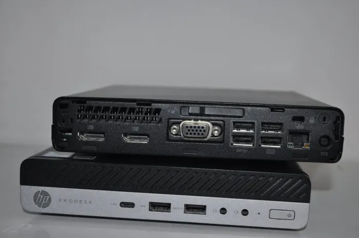 Неттоп HP ProDesk 600 G3 Mini PC USFF / Intel Core i3-7100T (2 (4) ядра по 3.4 GHz) / 8 GB DDR4 / 250 GB HDD / Intel HD Graphics 630 / Без OC б/в - зображення 4