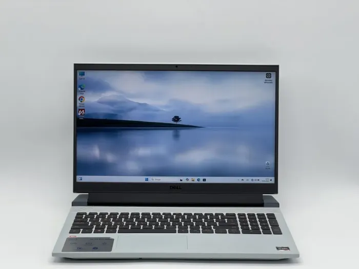 Ігровий ноутбук Dell Inspiron G15 5515 / 15.6" (1920x1080) IPS / AMD Ryzen 5 5600H (6 (12) ядер по 3.3 - 4.2 GHz) / 16 GB DDR4 / 480 GB SSD / nVidia GeForce RTX 3050, 4 GB GDDR6, 128-bit / WebCam б/в - зображення 2