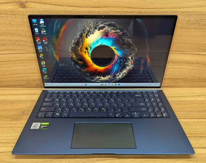 Ігровий ноутбук Asus ZenBook UX534F / 15.6" (1920x1080) IPS / Intel Core i7-10510U (4 (8) ядра по 1.8 - 4.9 GHz) / 16 GB DDR4 / 1000 GB SSD / nVidia GeForce GTX 1650, 4 GB GDDR5, 128-bit / WebCam / Windows 11 б/в - зображення 2