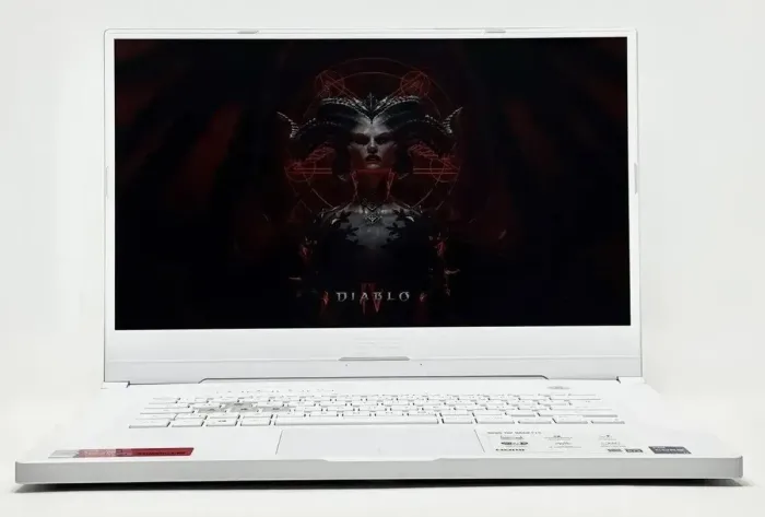 Ігровий ноутбук Asus TUF Dash F15 FX516P White / 15,6" (1920x1080) IPS / Intel Core i7-11370H (4 (8) ядра по 3,0 - 4,8 ГГц) / 16 ГБ DDR4 / 512 ГБ SSD / nVidia GeForce RTX 3060, 6 ГБ GDDR6, 192-біт / Веб-камера / Win 11 б/в - зображення 2