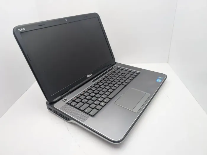 Ігровий ноутбук Dell XPS L502X / 15.6" (1366x768) TN / Intel Core i7-2670QM (4 (8) ядра по 2.2 - 3.1 GHz) / 8 GB DDR3 / 240 GB SSD / nVidia GeForce GT 540M, 2 GB DDR3, 128-bit / WebCam б/в - зображення 3