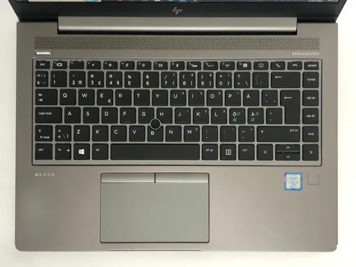 Ігровий ультрабук Б-клас HP ZBook 14u G6 / 14" (1920x1080) IPS / Intel Core i7-8665U (4 (8) ядра по 1.9 - 4.8 GHz) / 16 GB DDR4 / 512 GB SSD NVMe / AMD Radeon Pro WX 3200, 4 GB GDDR5, 128-bit / WebCam / Win 10 Pro б/в - зображення 8