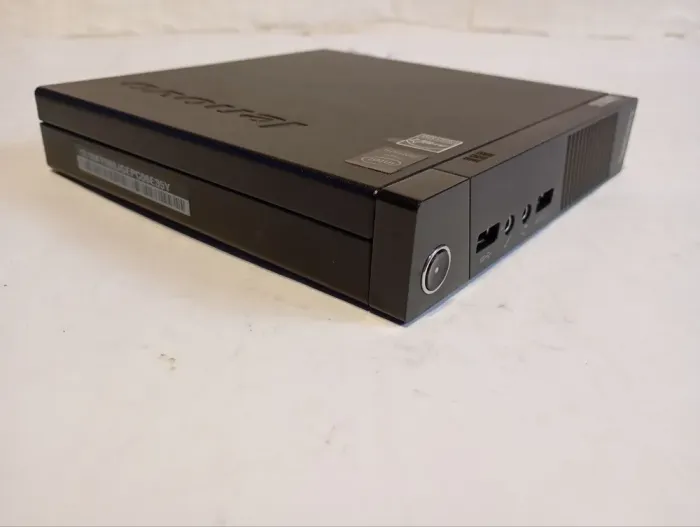 Неттоп Lenovo ThinkCentre M73 Tiny USFF / Intel Core i5-4590 (4 ядра по 3.3 - 3.7 GHz) / 8 GB DDR3 / 240 GB SSD / Intel HD Graphics 4600 б/в - зображення 3