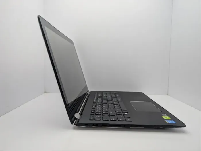 Ноутбук-трансформер Lenovo Yoga 500-15IBD / 15.6'' (1920x1080) TN Touch / Intel Core i5-5200U (2 (4) ядра по 2.2 - 2.7 GHz) / 8 GB DDR3 / 300 GB SSD / nVidia GeForce 940M, 2 GB GDDR3, 64-bit / WebCam б/в - зображення 4