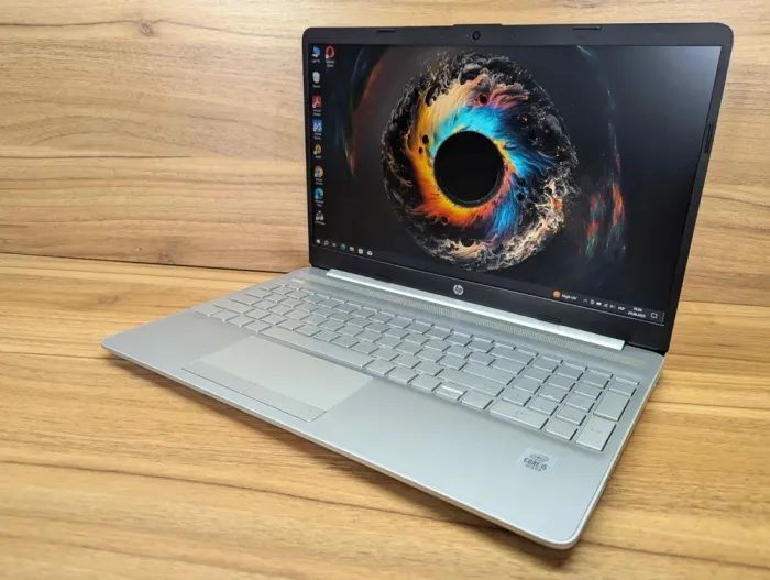 Ультрабук Б-клас HP 15-dw2658cl / 15.6" (1920x1080) IPS / Intel Core i5-1035G1 (4 (8) ядра по 1.0 - 3.6 GHz) / 16 GB DDR4 / 512 GB SSD / Intel UHD Graphics / WebCam / Windows 10 б/в - зображення 5