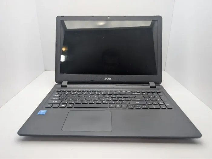 Ноутбук Acer Aspire ES1-533 / 15.6" (1366x768) TN / Intel Pentium N4200 (4 ядра по 1.1 - 2.5 GHz) / 8 GB DDR3 / 120 GB SSD / Intel HD Graphics 505 / WebCam б/в - изображение 3