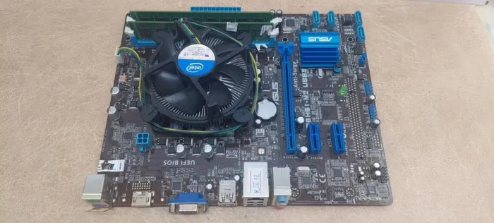 Комплект: Материнська плата Asus P8H61-M2 USB3 / LGA1155 / Intel Core i5-3570 (4 ядра по 3.4 - 3.8 GHz) / 16 GB DDR3 / Intel HD Graphics 2500 + Кулер б/в - зображення 2