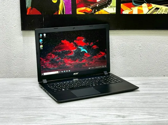 Ноутбук Б-клас Acer Aspire 3 A315-31 / 15.6" (1366x768) TN / Intel Celeron N3350 (2 ядра по 1.1 - 2.4 GHz) / 4 GB DDR3 / 128 GB SSD / Intel HD Graphics 500 / WebCam б/в - зображення 3