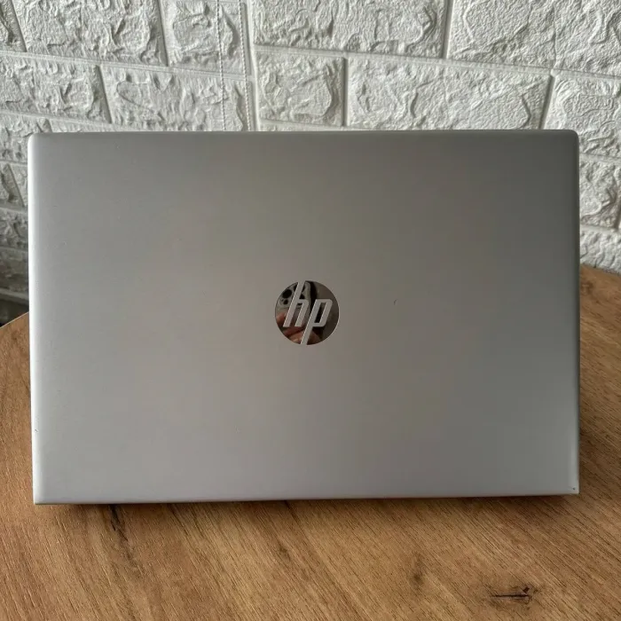 Ноутбук Б-клас HP ProBook 650 G5 / 15.6" (1920x1080) IPS / Intel Core i5-8265U (4 (8) ядра по 1.6 - 3.9 GHz) / 8 GB DDR4 / 512 GB SSD / Intel UHD Graphics 620 / WebCam / DVD-ROM б/в - зображення 3
