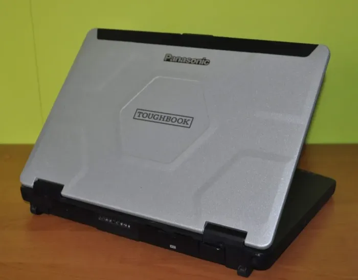 Захищений ноутбук Panasonic Toughbook CF-54 / 14" (1366x768) TN / Intel Core i5-7300U (2 (4) ядра по 2.6 - 3.5 GHz) / 16 GB DDR3 / 240 GB SSD / Intel HD Graphics 620 / Wi-Fi / Bluetooth / Windows 11 Pro б/в - зображення 12
