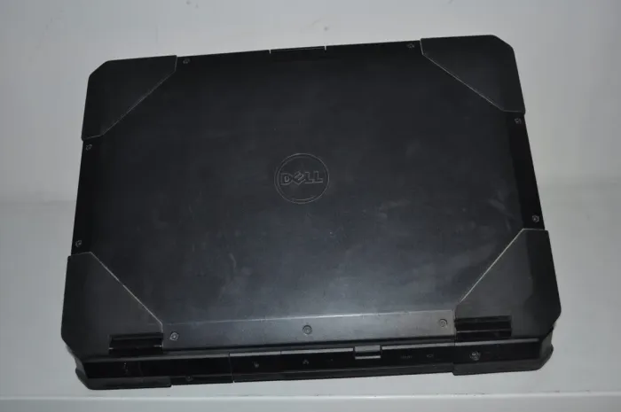 Захищений ноутбук Б-клас Dell Latitude 5414 Rugged / 14" (1366x768) TN / Intel Core i5-6300U (2 (4) ядра по 2.4 - 3.0 GHz) / 16 GB DDR4 / 256 GB SSD / Intel HD Graphics 520 / WebCam / Windows 11 Pro б/в - зображення 11