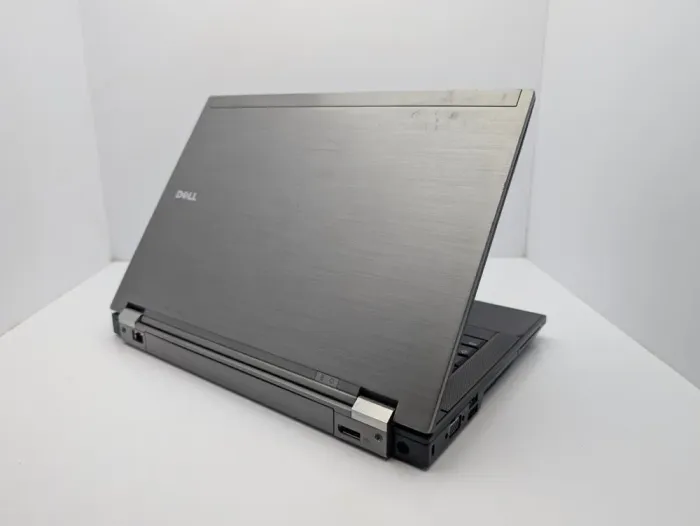 Ноутбук Dell Latitude E6410 / 14.1" (1440x900) TN / Intel Core i5-520M (2 (4) ядра по 2.4 - 2.93 GHz) / 6 GB DDR3 / 250 GB HDD / nVidia NVS 3100M, 512 MB GDDR3, 64-bit / WebCam б/в - зображення 7