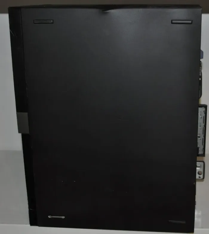 Комп'ютер Б-клас Dell OptiPlex 5040 Tower / Intel Core i5-6600 (4 ядра по 3.3 - 3.9 GHz) / 16 GB DDR3 / 120 GB SSD + 1000 GB HDD / Intel HD Graphics 530 / DVD-ROM / Windows 11 Pro б/в - зображення 3