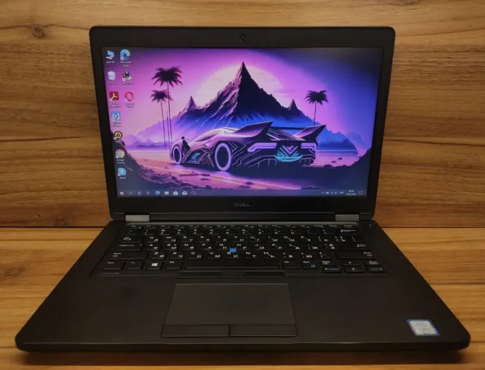 Ультрабук Dell Latitude 5480 / 14" (1366x768) TN / Intel Core i5-7200U (2 (4) ядра по 2.5 - 3.1 GHz) / 8 GB DDR4 / 256 GB SSD / Intel HD Graphics 620 / WebCam / Windows 10 б/в - зображення 2