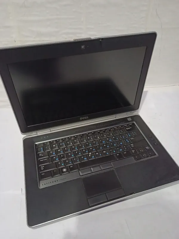 Ноутбук Б-клас Dell Latitude E6430 / 14" (1366x768) TN / Intel Core i5-3360M (2 (4) ядра по 2.8 - 3.5 GHz) / 4 GB DDR3 / 120 GB SSD / Intel HD Graphics 4000 / WebCam / DVD-RW б/в - зображення 3