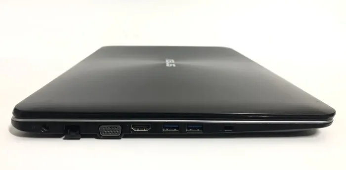 Ноутбук Б-клас Asus F555U / 15.6" (1920x1080) TN / Intel Core i7-6500U (2 (4) ядра по 2.5 - 3.1 GHz) / 8 GB DDR3 / 256 GB SSD / nVidia GeForce 940M, 2 GB DDR3, 64-bit / WebCam / DVD-ROM / Win 10 Home б/в - зображення 4